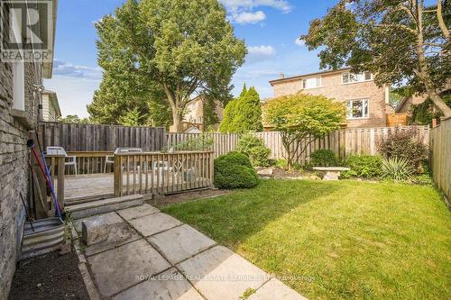 16 Rooksnest Trail, Toronto, ON - Outdoor With Deck Patio Veranda