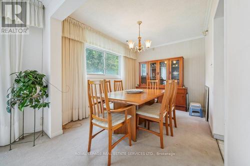 16 Rooksnest Trail, Toronto, ON - Indoor Photo Showing Dining Room