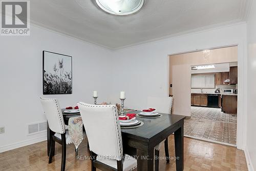 299 Huntsmill Boulevard, Toronto, ON - Indoor Photo Showing Dining Room