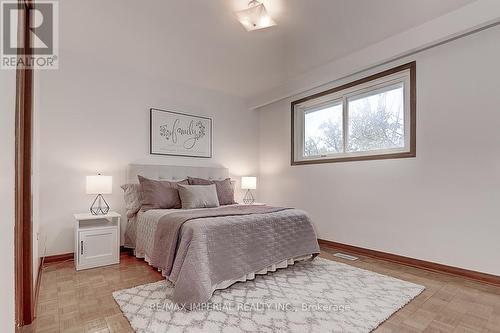 299 Huntsmill Boulevard, Toronto, ON - Indoor Photo Showing Bedroom