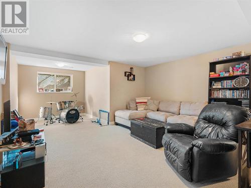 3289 Broadview Road Unit# 39, West Kelowna, BC - Indoor Photo Showing Living Room