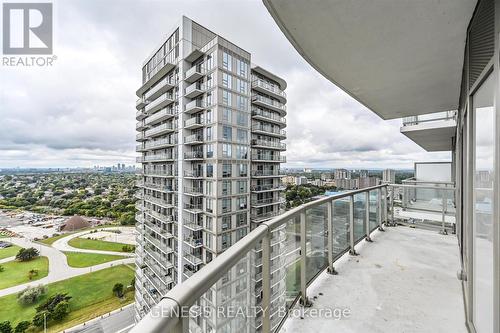 2910 - 2033 Kennedy Road, Toronto, ON - Outdoor With View With Exterior