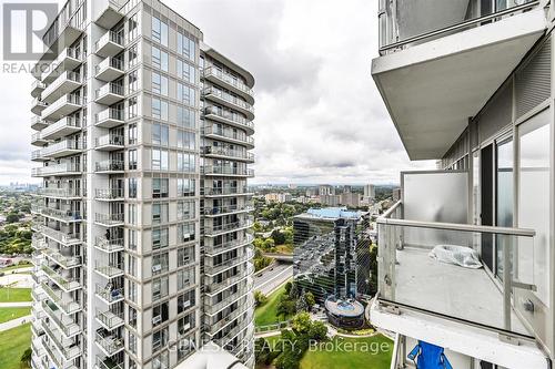 2910 - 2033 Kennedy Road, Toronto, ON - Outdoor