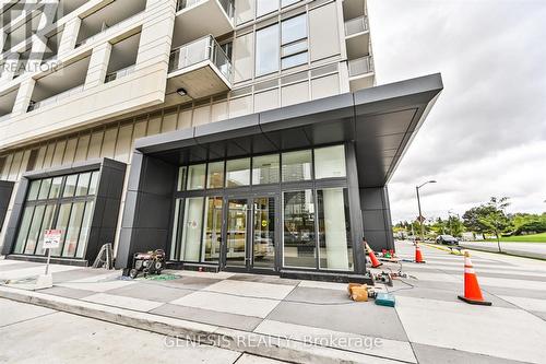 2910 - 2033 Kennedy Road, Toronto, ON - Outdoor