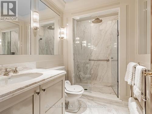 808 - 38 Avenue Road, Toronto, ON - Indoor Photo Showing Bathroom