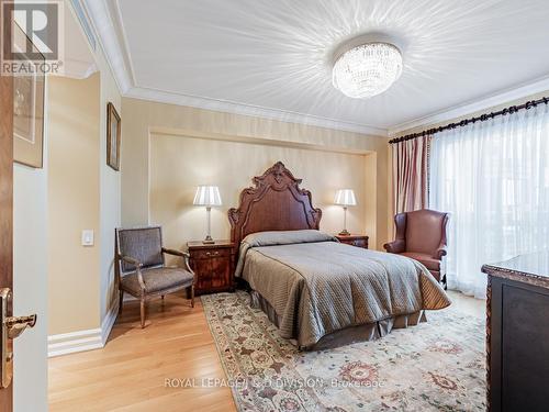 808 - 38 Avenue Road, Toronto, ON - Indoor Photo Showing Bedroom