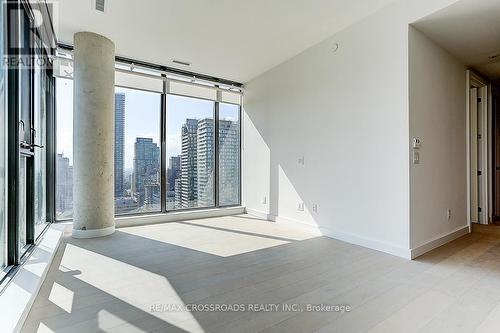 2003 - 81 Wellesley Street E, Toronto, ON - Indoor Photo Showing Other Room