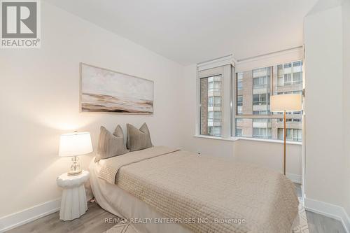 701 - 717 Bay Street, Toronto, ON - Indoor Photo Showing Bedroom