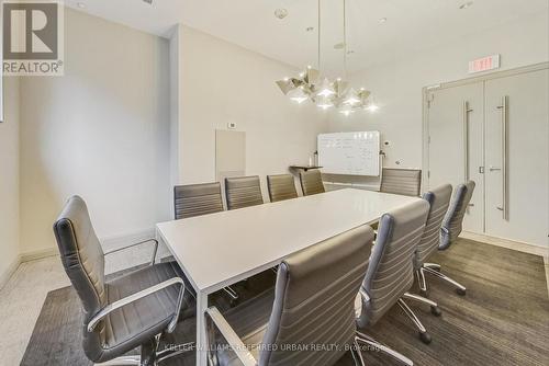 413 - 155 Yorkville Avenue, Toronto, ON - Indoor Photo Showing Dining Room