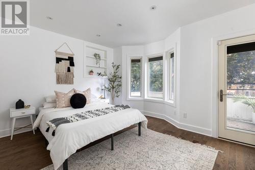 300 Crawford Street, Toronto, ON - Indoor Photo Showing Bedroom