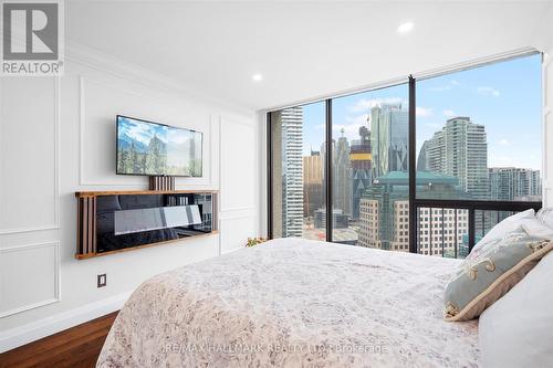 Ph12 - 55 Harbour Square, Toronto, ON - Indoor Photo Showing Bedroom