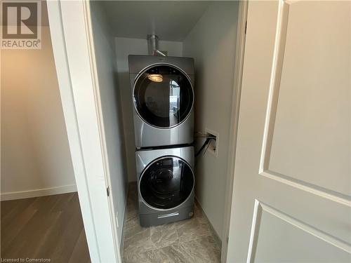 15 Glebe Street Unit# 1813, Cambridge, ON - Indoor Photo Showing Laundry Room