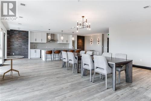 15 Glebe Street Unit# 1813, Cambridge, ON - Indoor Photo Showing Dining Room