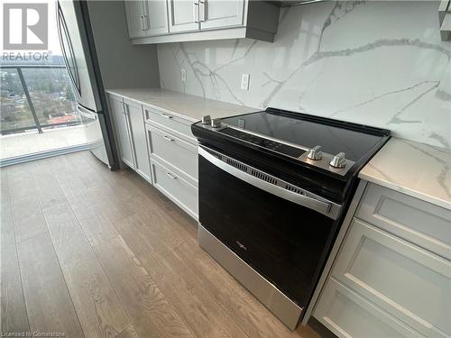 15 Glebe Street Unit# 1813, Cambridge, ON - Indoor Photo Showing Kitchen With Stainless Steel Kitchen