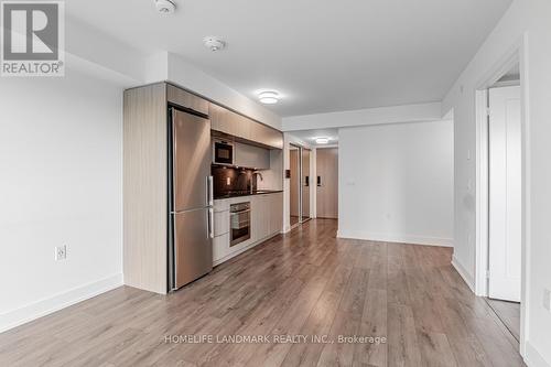 1106 - 575 Bloor Street E, Toronto, ON - Indoor Photo Showing Kitchen