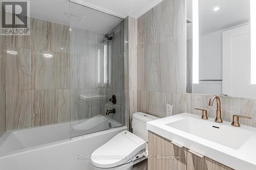 1106 - 575 Bloor Street E, Toronto, ON - Indoor Photo Showing Bathroom