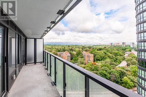 1106 - 575 Bloor Street E, Toronto, ON - Outdoor With View With Exterior