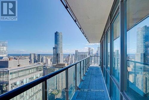 4808 - 832 Bay Street, Toronto, ON - Outdoor With View With Exterior