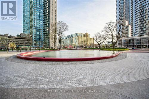 1010 - 100 Harbour Street, Toronto, ON - Outdoor With Facade