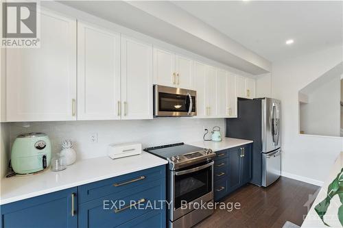 429 Kayak Street, Ottawa, ON - Indoor Photo Showing Kitchen