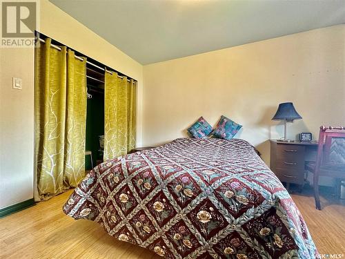 326 Ottawa Avenue N, Saskatoon, SK - Indoor Photo Showing Bedroom