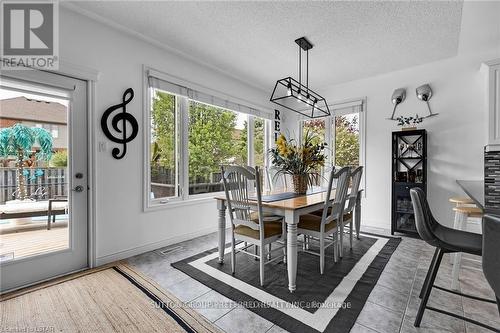 79 Edgevalley Road, London, ON - Indoor Photo Showing Dining Room