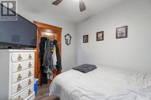 361 Devine Street, Sarnia, ON - Indoor Photo Showing Bedroom