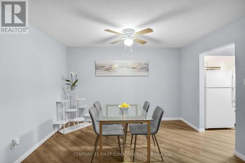 14 - 140 Conway Drive, London, ON - Indoor Photo Showing Dining Room