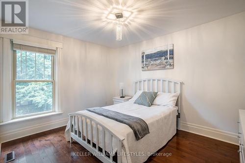 846 Colborne Street, London, ON - Indoor Photo Showing Bedroom