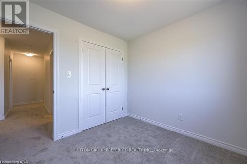 375 Kennington Way, London, ON - Indoor Photo Showing Other Room