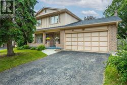 62 ANDOVER DRIVE S  London, ON N6J 3X1