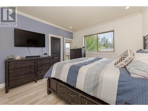 1791 23 Street Ne, Salmon Arm, BC - Indoor Photo Showing Bedroom