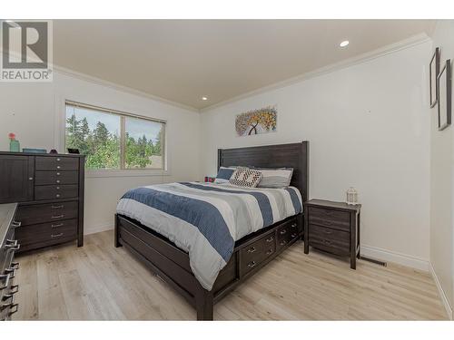 1791 23 Street Ne, Salmon Arm, BC - Indoor Photo Showing Bedroom