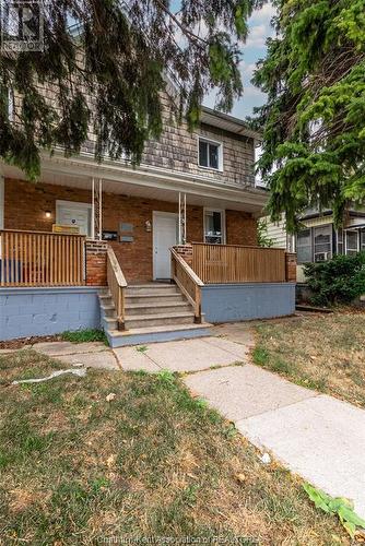 718 Caron Avenue, Windsor, ON - Outdoor