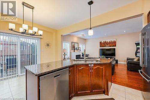 12 Edgehill Drive, Hamilton, ON - Indoor Photo Showing Kitchen With Double Sink