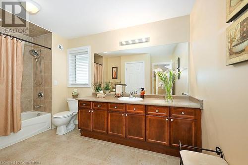 12 Edgehill Drive, Hamilton, ON - Indoor Photo Showing Bathroom