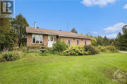 2060 Route 400 W Road, Limoges, ON - Outdoor