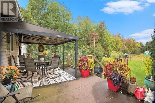 2060 Route 400 W Road, Limoges, ON - Outdoor With Deck Patio Veranda