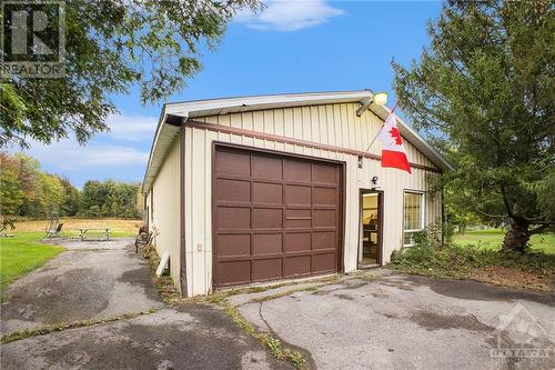 2060 Route 400 W Road, Limoges, ON - Outdoor