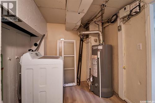 307 Clarence Avenue S, Saskatoon, SK - Indoor Photo Showing Basement