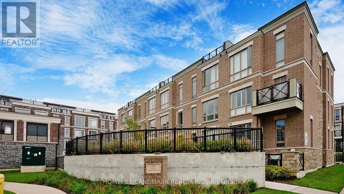 916 - 2 Blanche Lane, Markham, ON - Outdoor