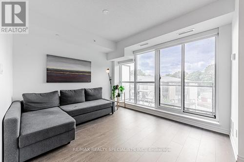 407 - 1 Falaise Road, Toronto, ON - Indoor Photo Showing Living Room