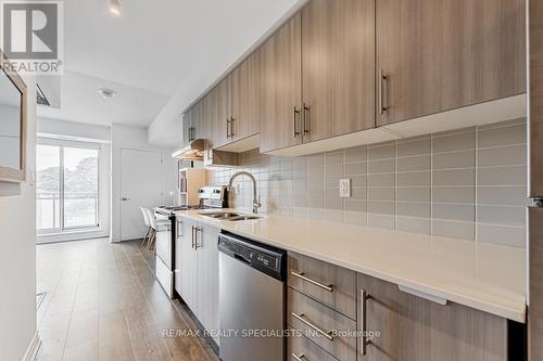 407 - 1 Falaise Road, Toronto, ON - Indoor Photo Showing Kitchen With Double Sink With Upgraded Kitchen