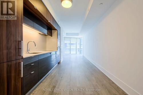 419 - 55 Merchant'S Wharf, Toronto, ON - Indoor