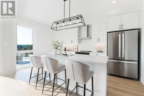 58 - 85 Tunks Lane, Middlesex Centre (Komoka), ON - Indoor Photo Showing Kitchen With Upgraded Kitchen