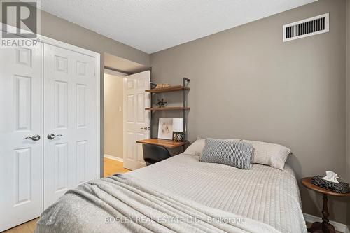 412 - 300 Balliol Street, Toronto, ON - Indoor Photo Showing Bedroom