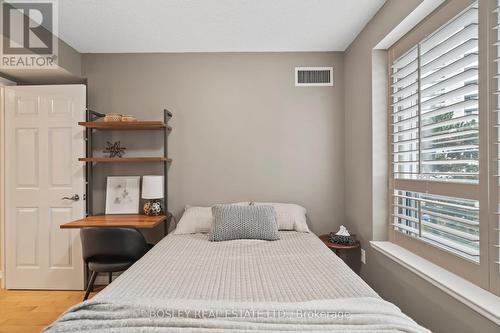 412 - 300 Balliol Street, Toronto, ON - Indoor Photo Showing Bedroom