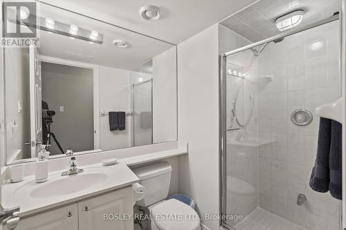 412 - 300 Balliol Street, Toronto, ON - Indoor Photo Showing Bathroom