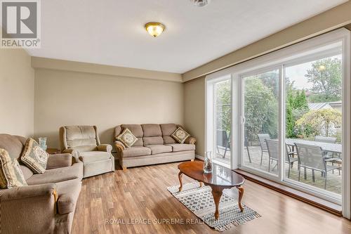 167 Regina Avenue, Toronto, ON - Indoor Photo Showing Living Room