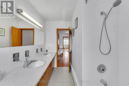 167 Regina Avenue, Toronto, ON - Indoor Photo Showing Bathroom